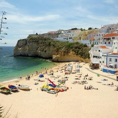 Sunny Carvoeiro 卡武埃鲁